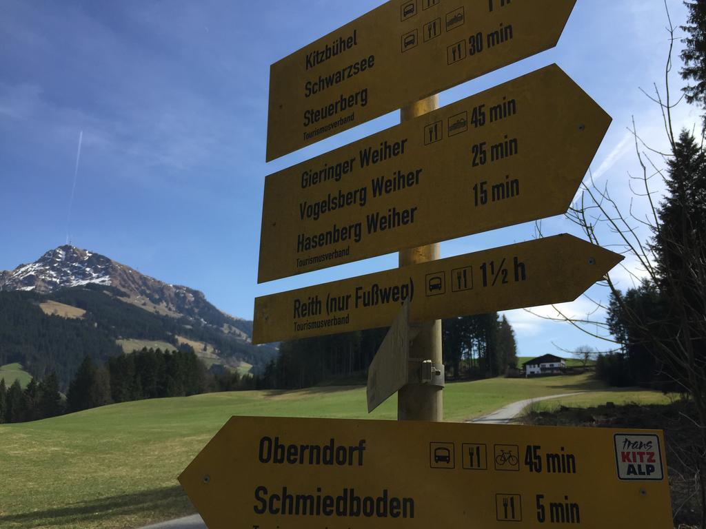 Hotel Schmiedboden Oberndorf in Tirol Exterior photo